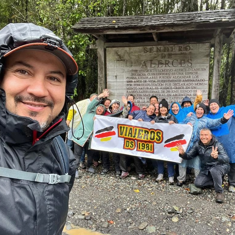 Sendero Alerces Milenarios y Cascada Escondida - Parque Pumalín