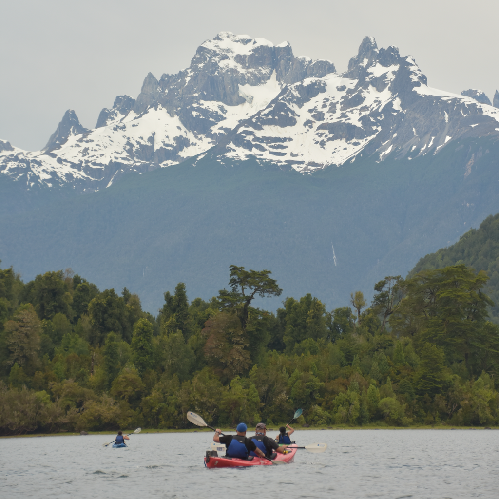 Kayak Lago Rosselot - Carretera Austral
