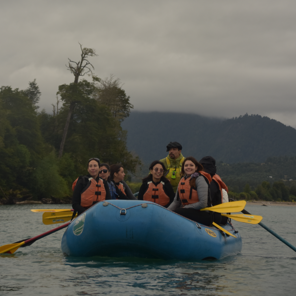 Floating Río Palena - Carretera Austral