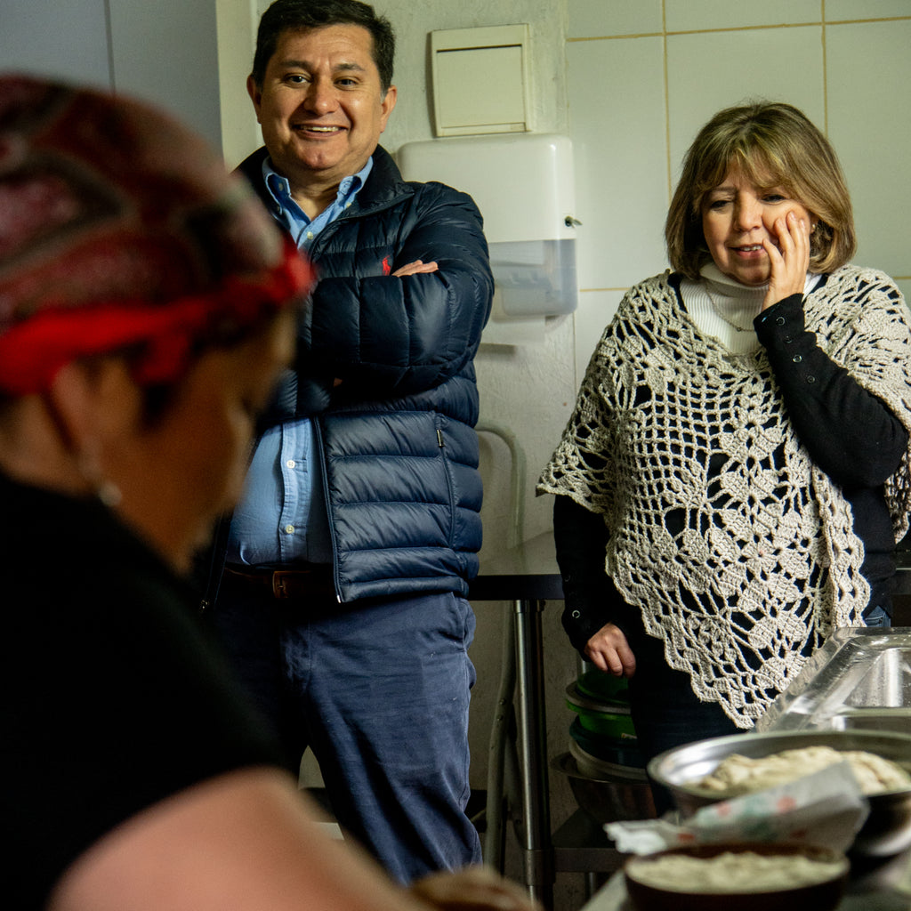 Viaje de saberes y sabores ancestrales en Llifén