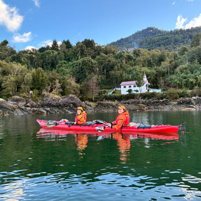 2-day sea kayak trip in the 1st fjord of Patagonia