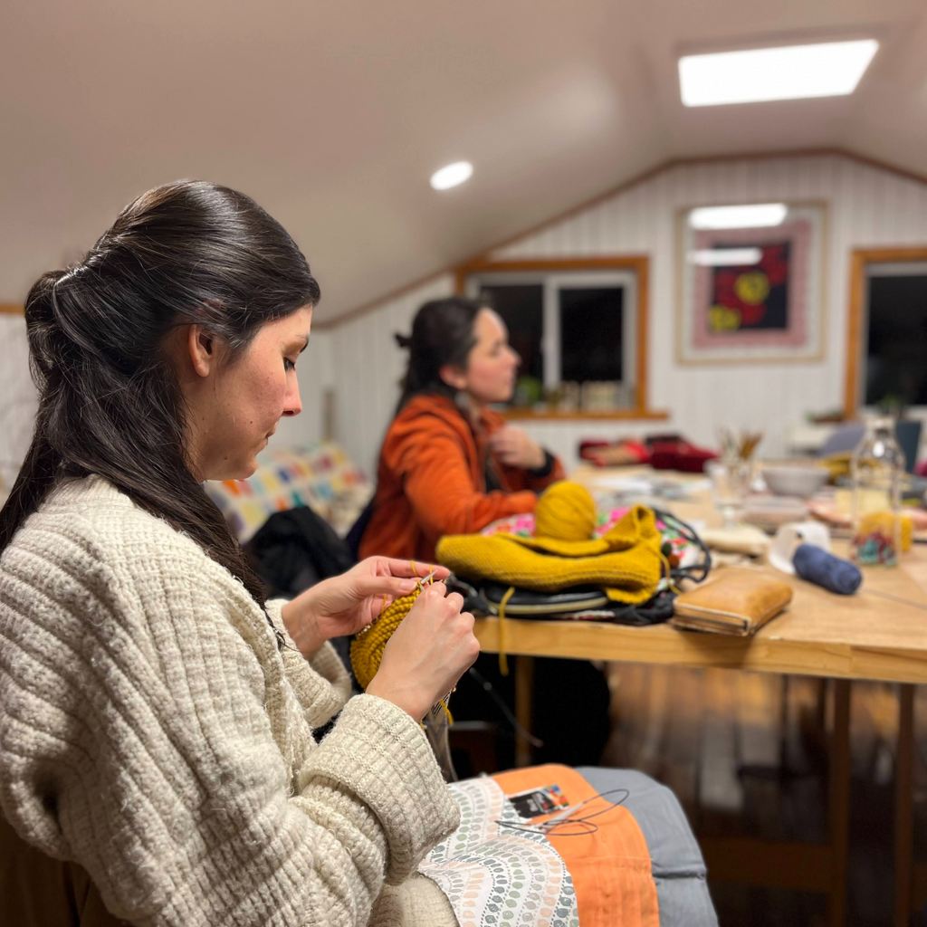 Aprende oficios textiles en La Matriz - Frutillar