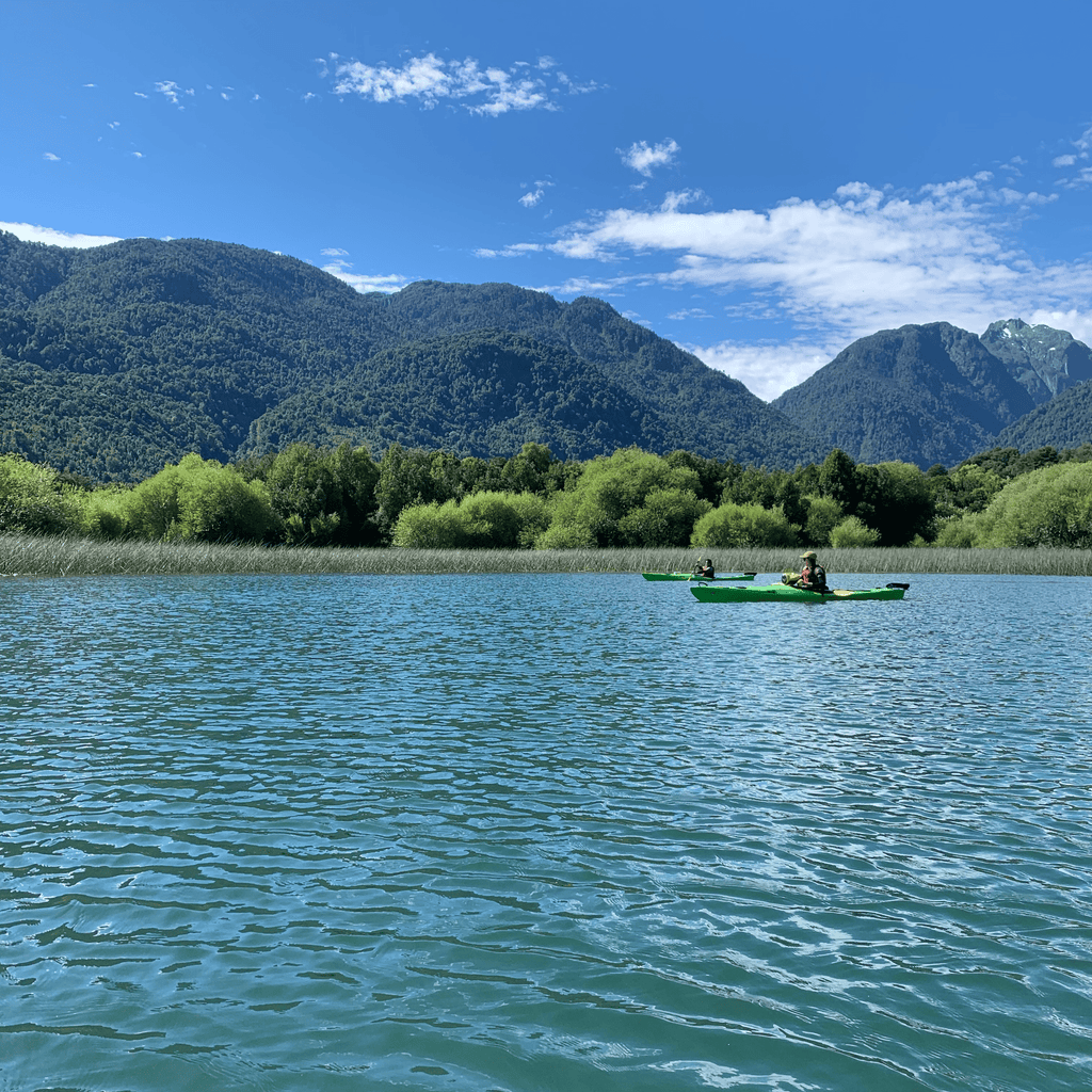 Travesía de Kayak en Puelo