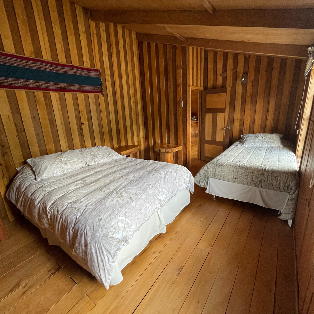 Fishing, trekking, and hot springs program in Río Puelo