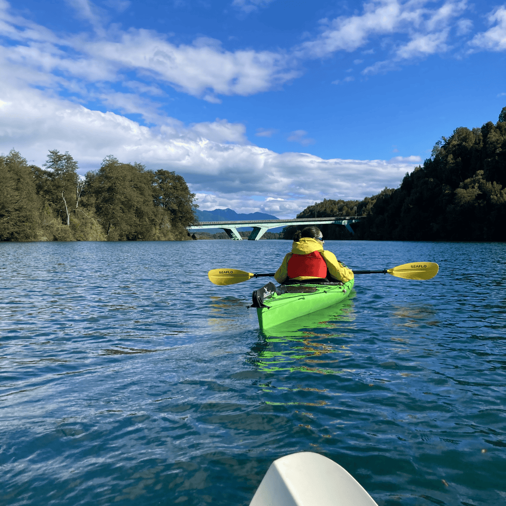 Travesía de Kayak en Puelo