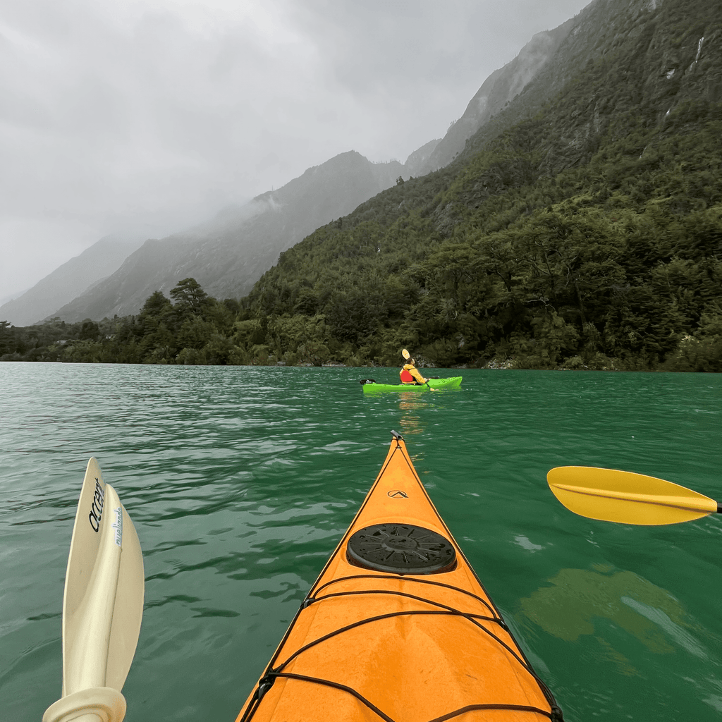 Travesía de kayak en lago Tagua Tagua