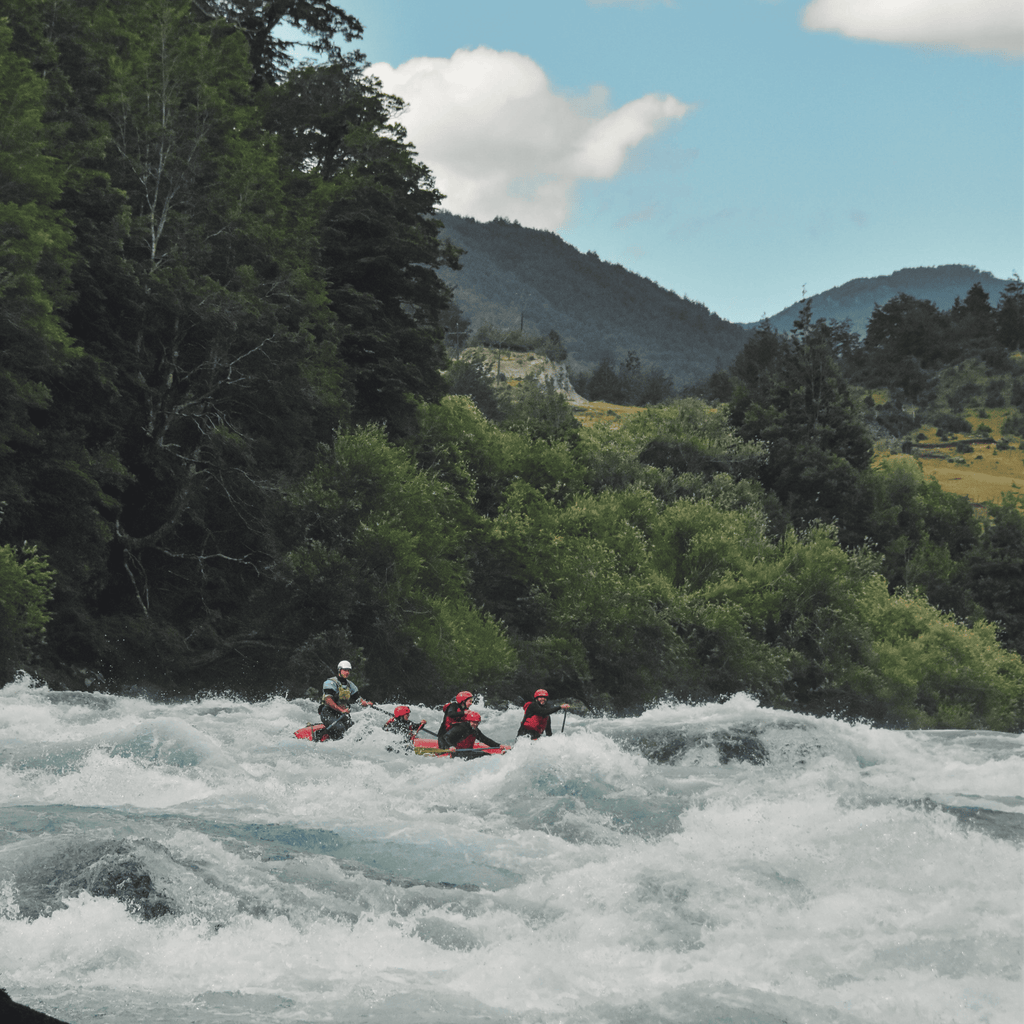 Rafting Río Futaleufú, dificultad media - Carretera Austral
