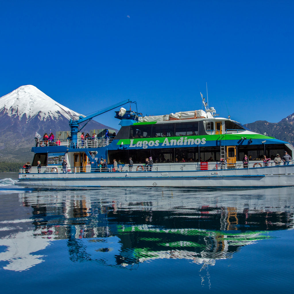 Todos Los Santos Lake and Villa Peulla Day Tour