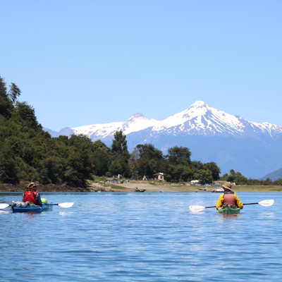 Travesía en kayak de mar de 2 días en el 1er fiordo de la Patagonia