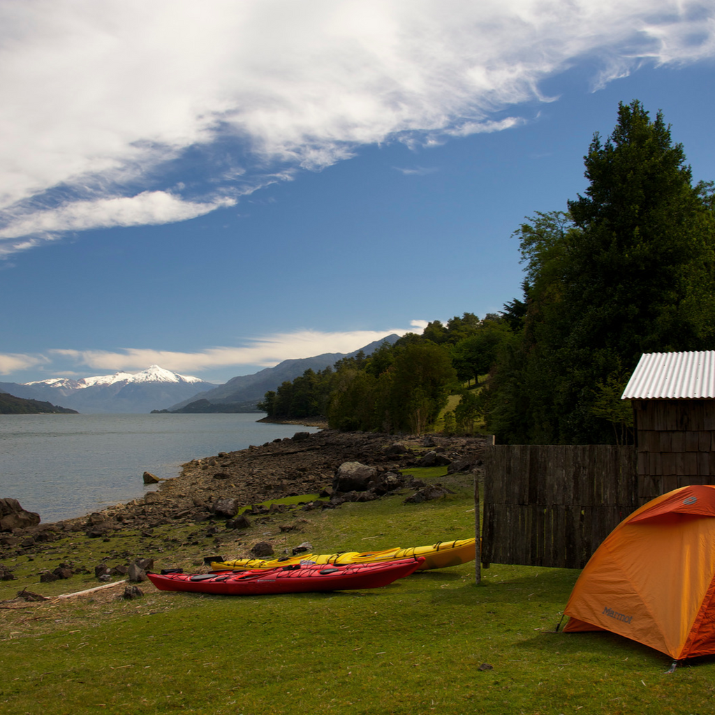 Travesía en kayak de mar de 2 días en el 1er fiordo de la Patagonia