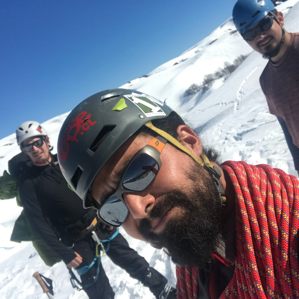 Ascensión a azufreras en Cordón Caulle - Invierno