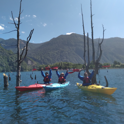 Lago Pellaifa, travesía en Kayak y senderismo en cascada Mili Mili - Mínimo 2 personas