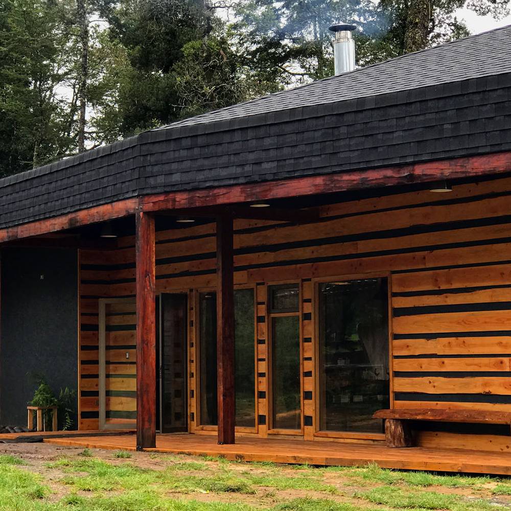 Cabin at Los Lingues Lodge, on the way to Pto Octay.