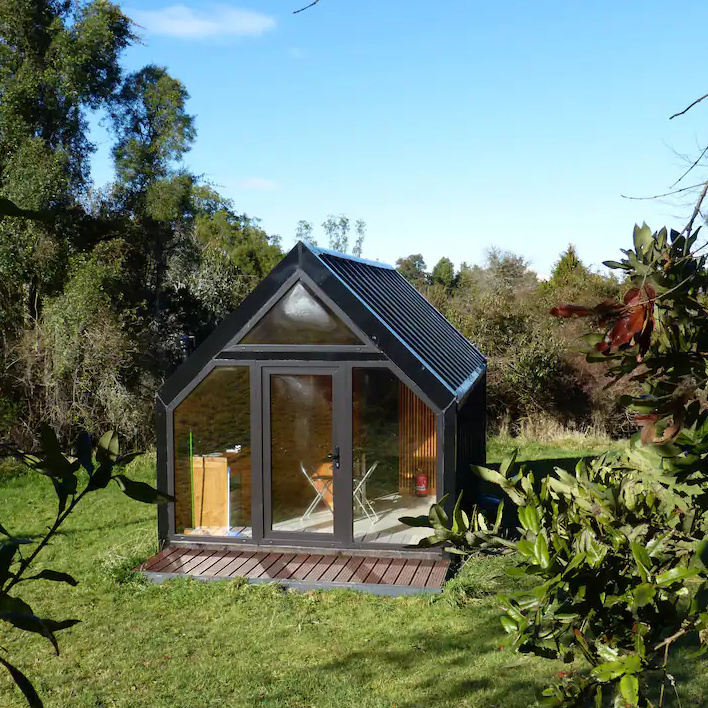 Puerto Octay Volcano Cabin and Tiny House - 2 people